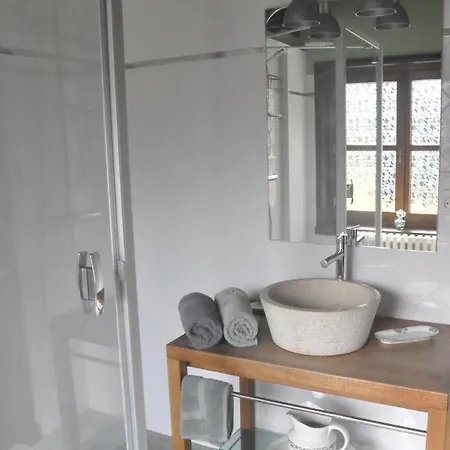 Chateau De St Sauveur D'emalleville Bed & Breakfast 3*